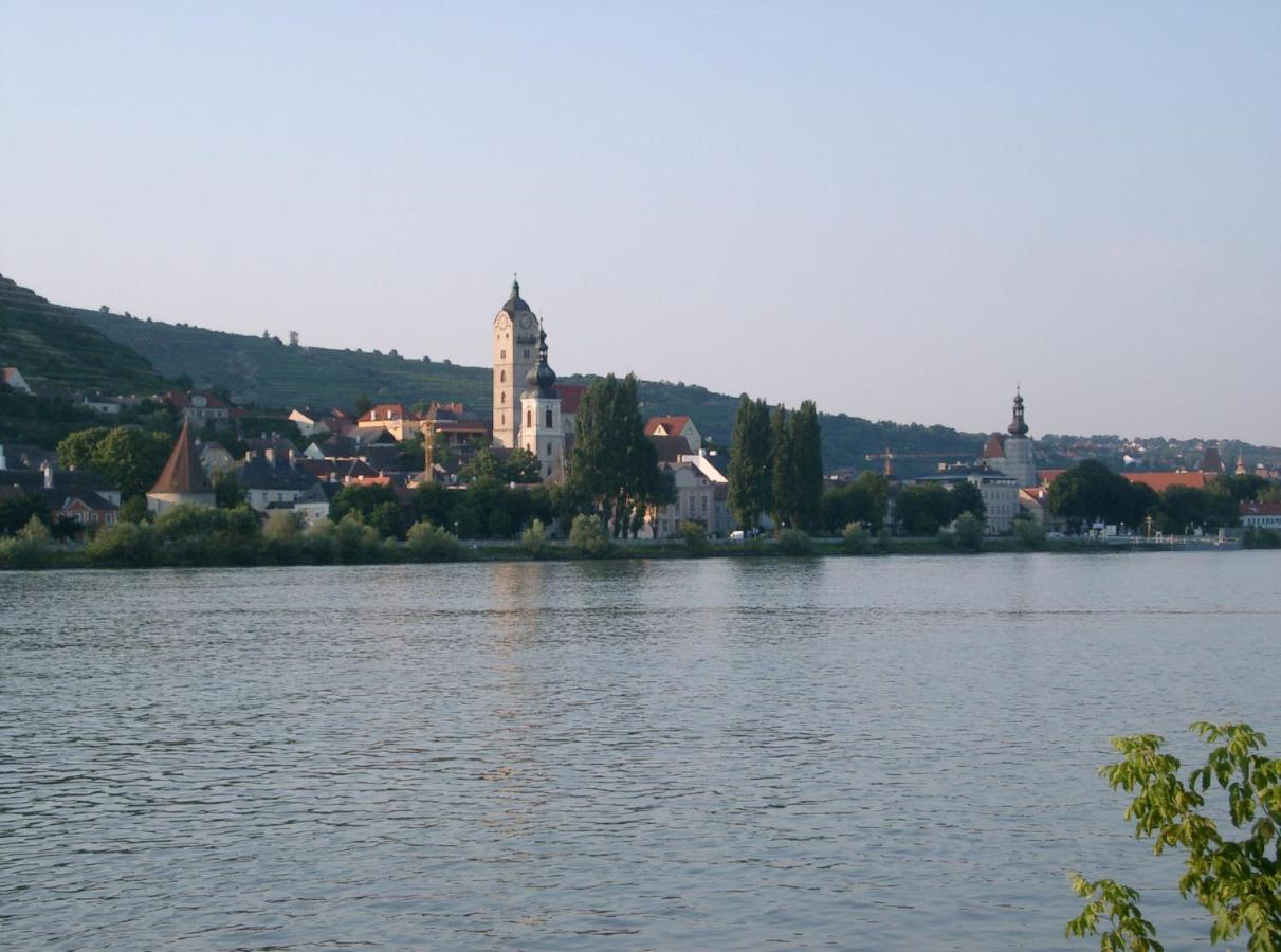 Отель Gaestehaus Familie Trachsler Rohrendorf bei Krems Экстерьер фото